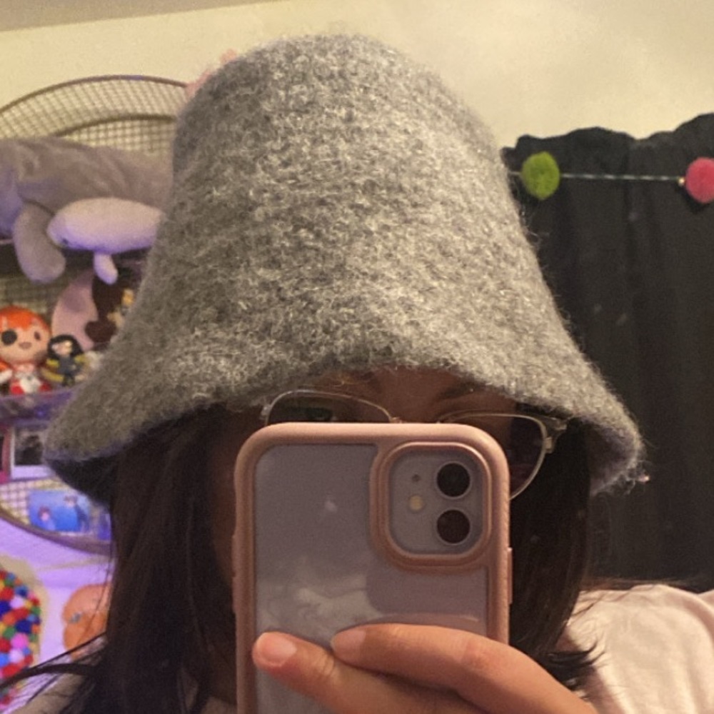 Cozy gray bucket hat 🩶🩶🩶